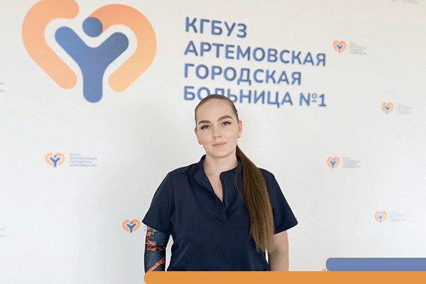 Врач-реабилитолог ведет прием пациентов и следит за их состоянием здоровья после операций Фотография к новости Врач-реабилитолог ведет прием пациентов и следит за их состоянием здоровья после операций